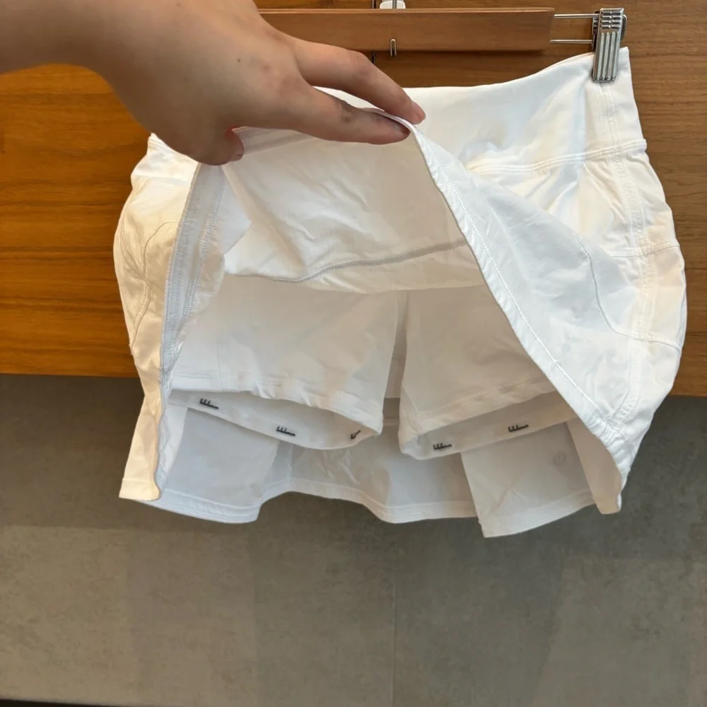 Lululemon Pace Rival Mid-Rise Skirt, Size 6